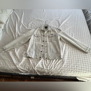 Wrangler denim trucker jacket, Men’s size Medium